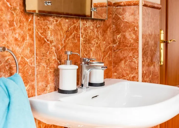 Melyna Private Heated Pool * アデヘ