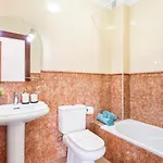 Melyna Private Heated Pool Villa *
