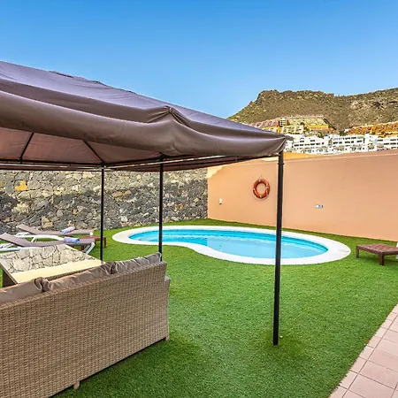 Вилла Melyna Private Heated Pool *