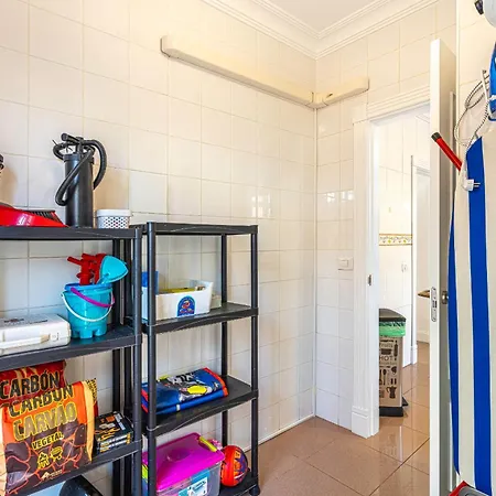 Melyna Private Heated Pool Вилла Адехе