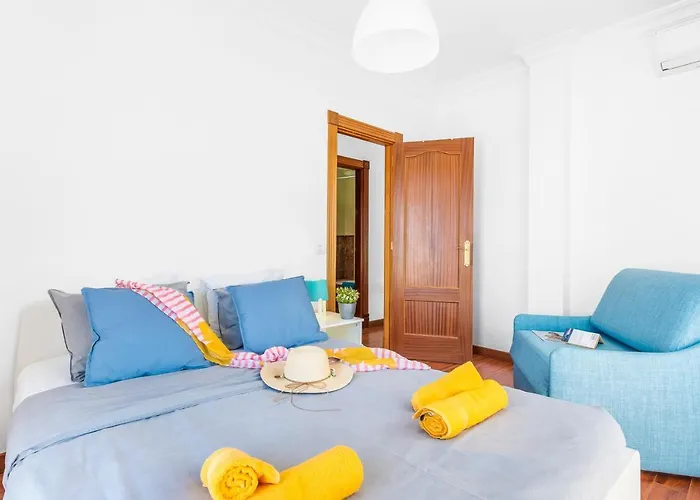 Melyna Private Heated Pool