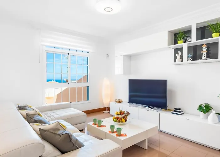 Вілла Melyna Private Heated Pool *